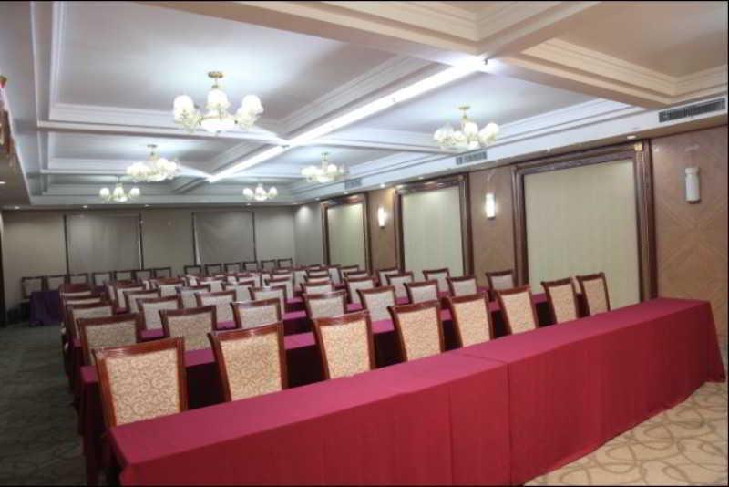 Fortune Business Hotel Qingdao Exterior photo